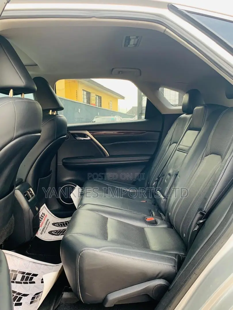 Lexus RX 350 FWD 2017 Silver