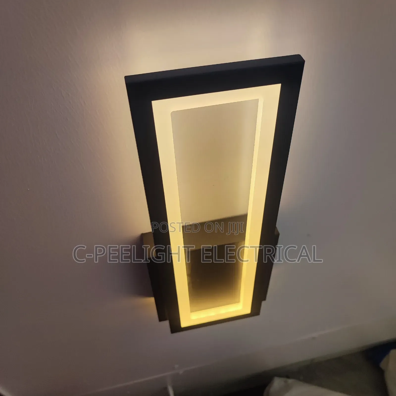 Wall Bracket Light