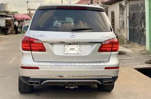Mercedes-Benz GL-Class GL450 4MATIC 4dr SUV AWD (4.7L 8cyl Turbo 7A)