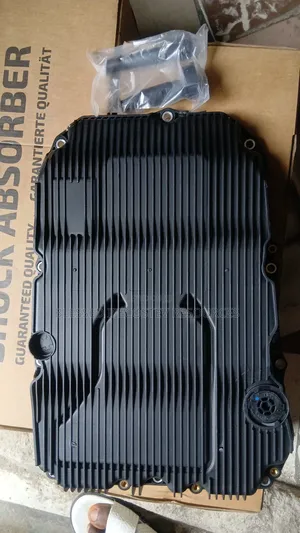Mercedes Benz GLC Transmission Oil Pan