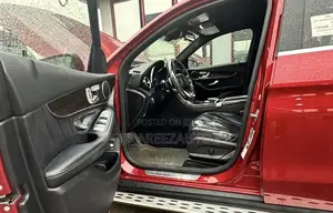 Mercedes-Benz GLC-Class 2019 Red