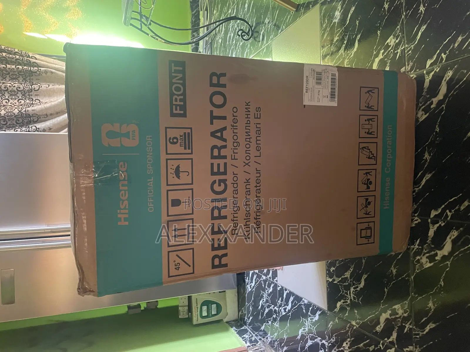 Refrigerator