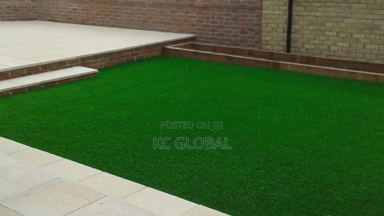 Artificial Grass Available for House  20mm