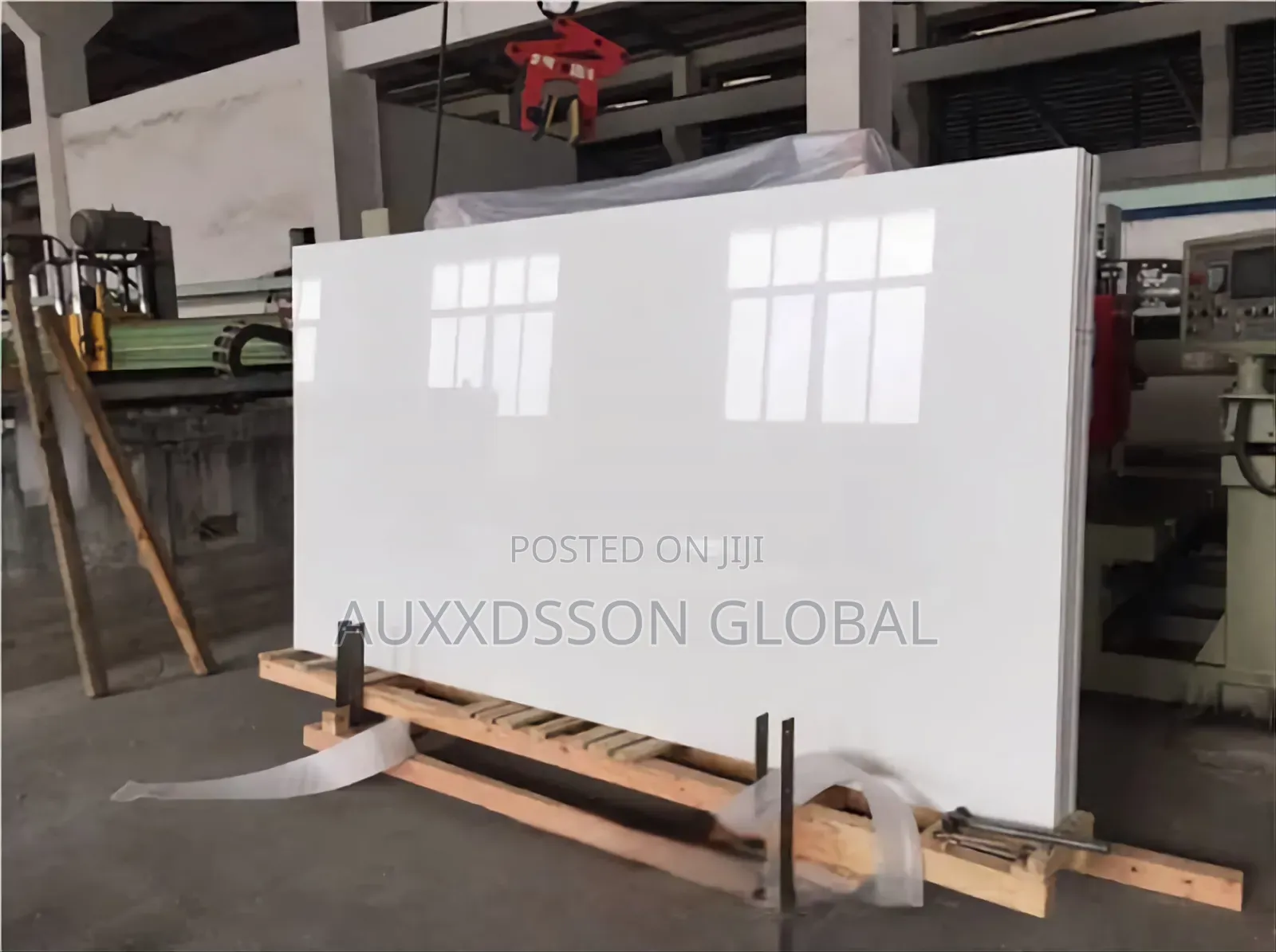 Nano White Glass Slabs