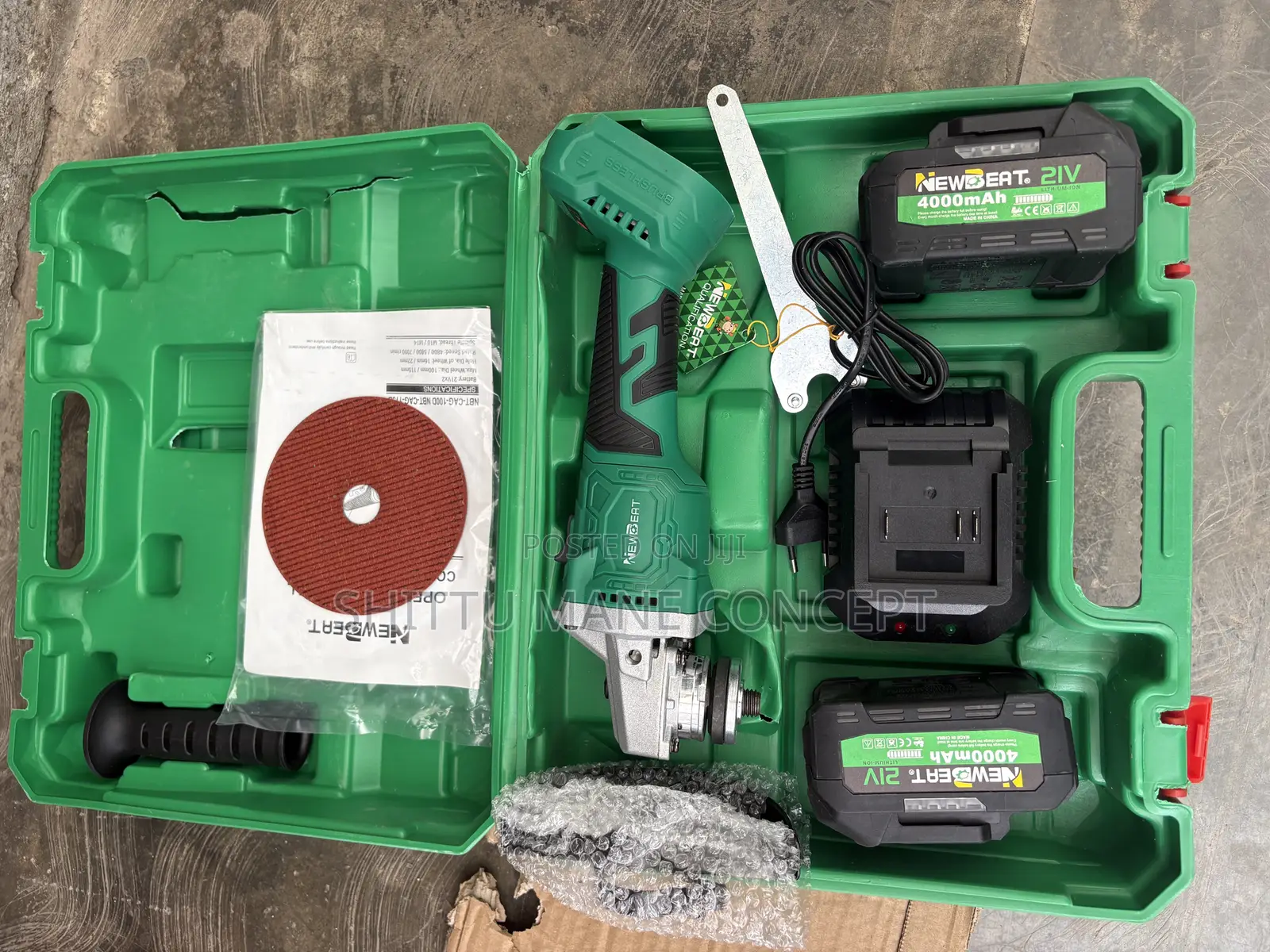 New Beat Cordess Angle Grinder 21volt