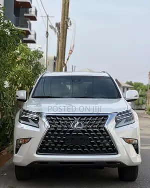 Lexus GX 460 AWD 2023 White