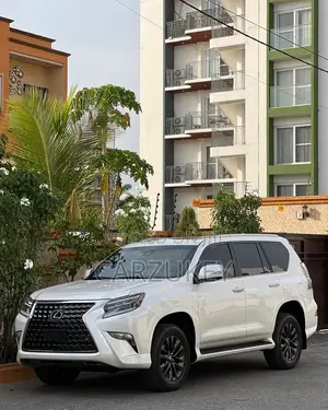 Lexus GX 460 AWD 2023 White