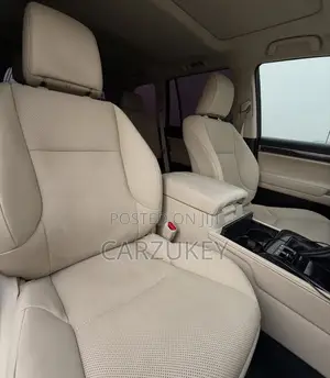 Lexus GX 460 AWD 2023 White