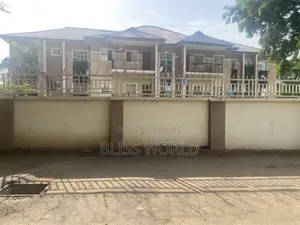 3bdrm Block of Flats in Utako for sale