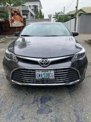 Toyota Avalon Limited 4dr Sedan (3.5L 6cyl 6A) 2015 Black