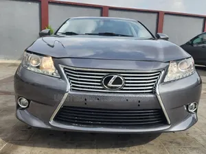 Lexus ES 350 FWD 2014 Gray