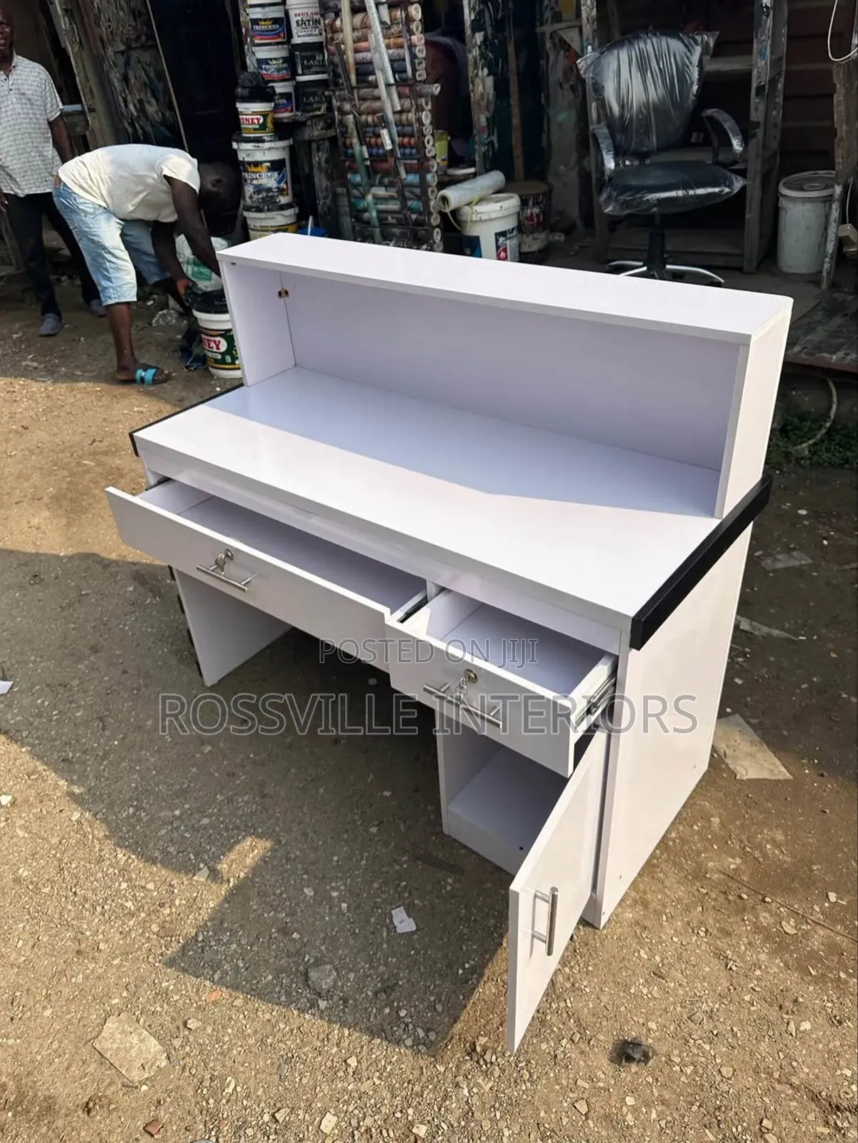 4ft Stylish Reception Counter – Modern Office Front Desk for Business