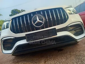 Mercedes-Benz GLE-Class 2023 White