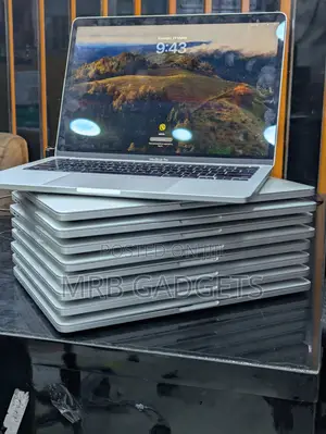 Laptop Apple MacBook Pro 2020 8GB Apple M1 SSD 256GB