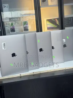 Laptop Apple MacBook Pro 2020 M1 16GB Apple M1 SSD 512GB