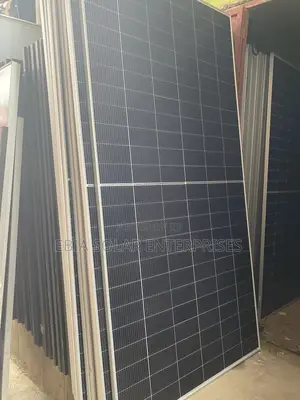 700watts Jinko Solar Panel
