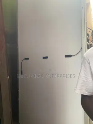700watts Jinko Solar Panel