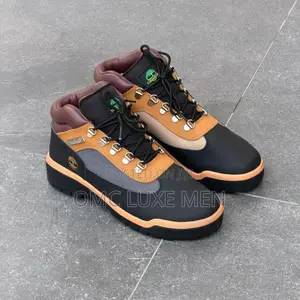 Supreme X New York Yankees X Timberland Field Boots "Black/Wheat"