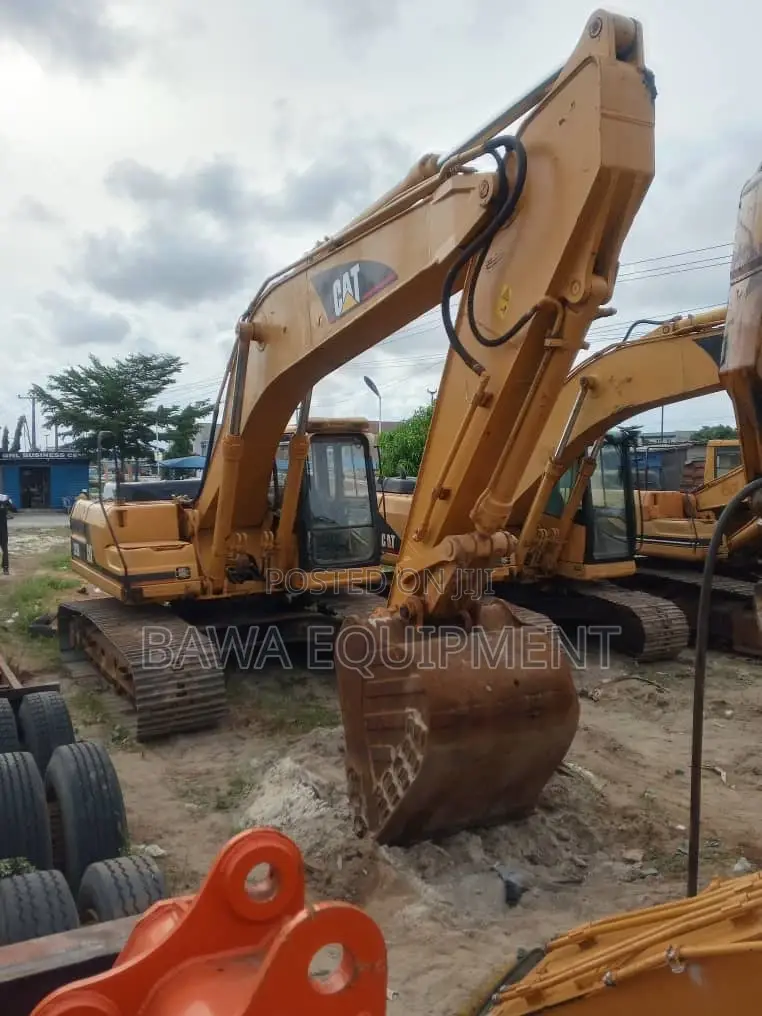 Caterpillar 325bl Excavator
