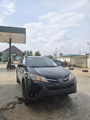 Toyota RAV4 LE 4dr SUV AWD (2.5L 4cyl 6A) 2014 Black