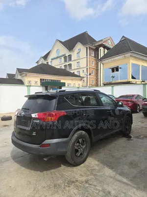 Toyota RAV4 LE 4dr SUV AWD (2.5L 4cyl 6A) 2014 Black