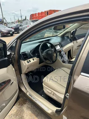 Toyota Venza 2010 Burgundy