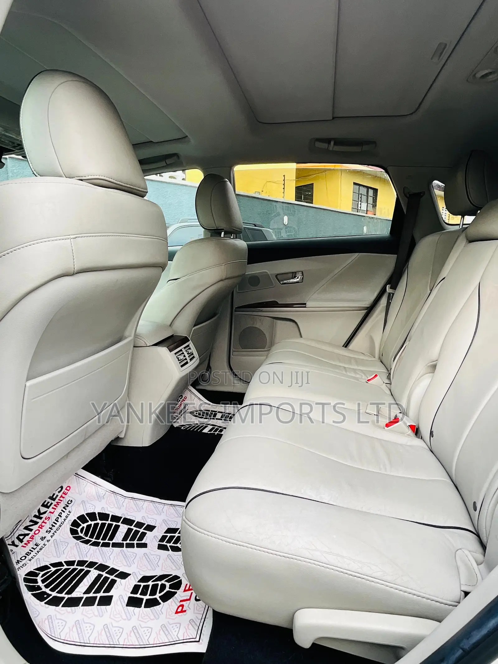 Toyota Venza Limited 2011 White