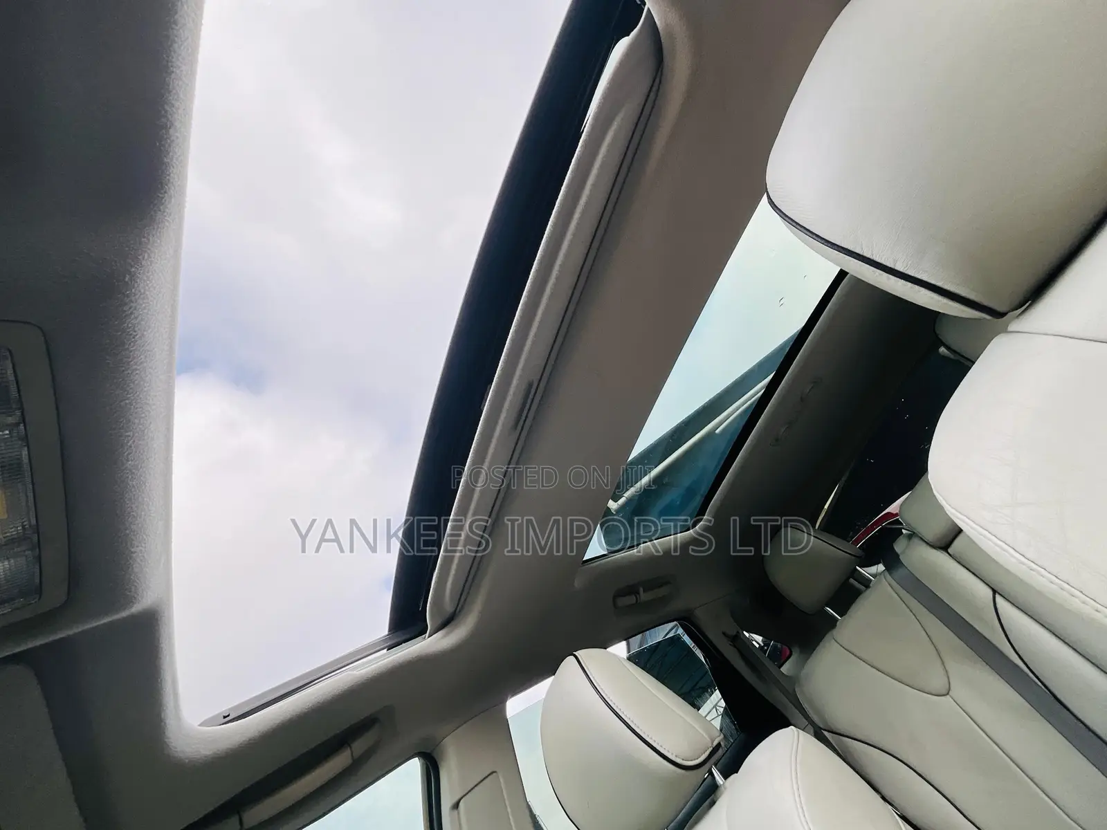 Toyota Venza Limited 2011 White