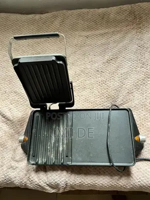 2 in 1 Electric Grill(Sandwich Press + Flat Griddle)
