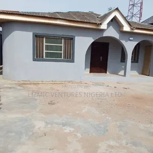 Furnished 1bdrm Bedsitter in Agric Rd, Igando / Ikotun/Igando for rent