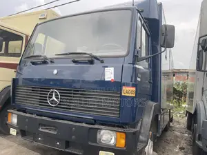 Mercedes Benz Truck