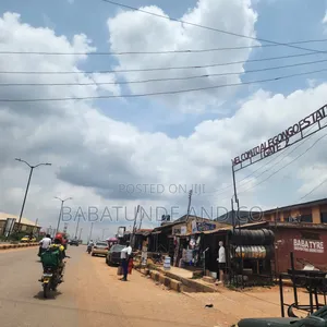 4bdrm Block of Flats in Alegongo Estate, Akobo for sale