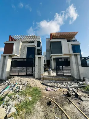 Furnished 4bdrm Duplex in Surulere Lagos, Western Avenue for sale