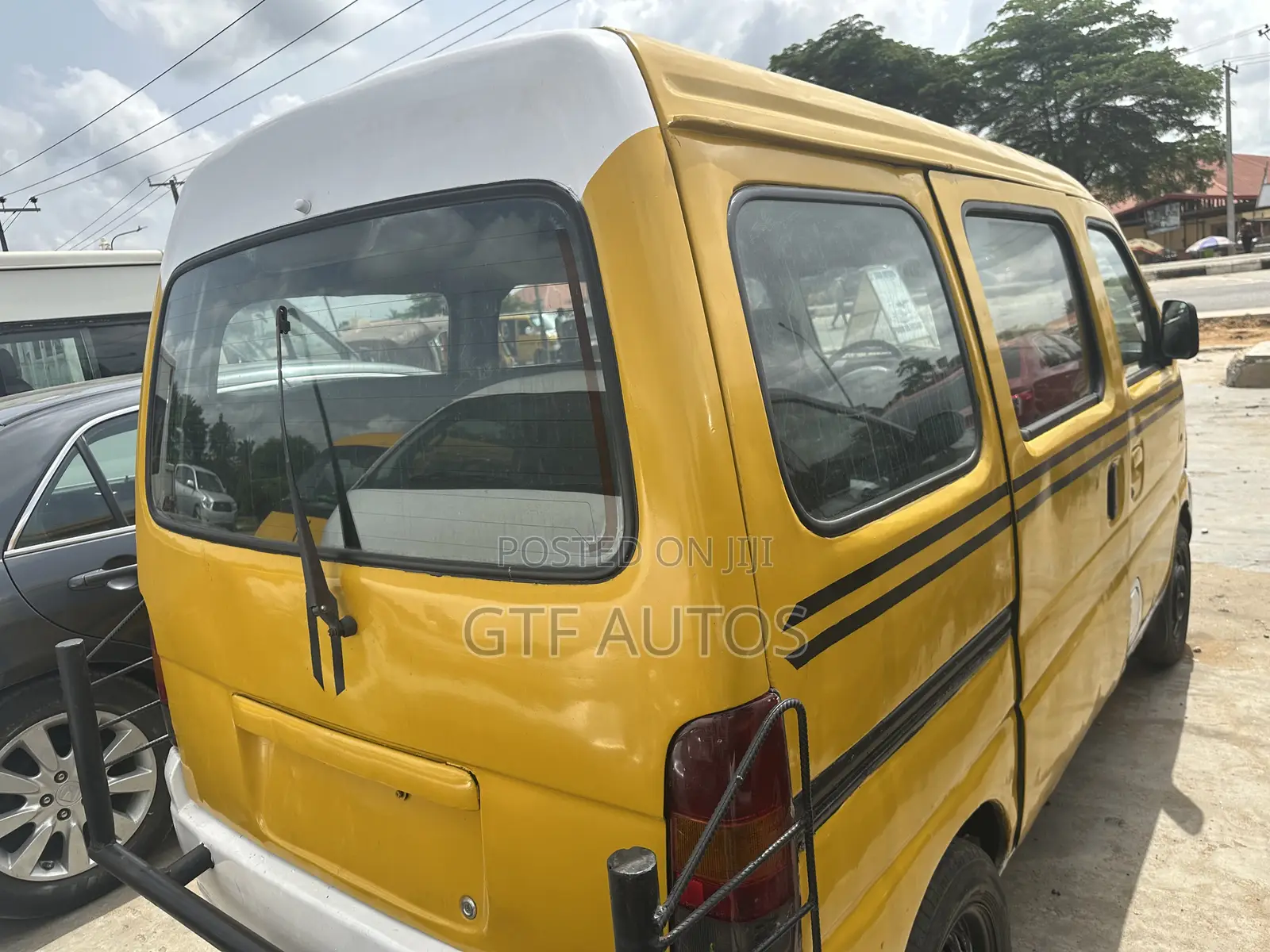 Suzuki Every 2007 Yellow