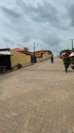 Virgin 2 Plots of Land With Uncompleted 3bedrooms on It