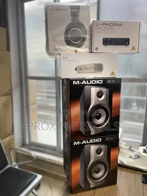 Bx5 Carbon, Ath M50x Headphone, U-Phoria Umc202hd Behringer C-1 Mic