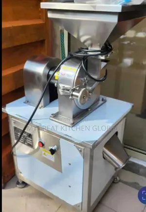 Powder Crusher 5.5kwa 3phase