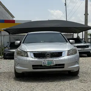 Honda Accord 2009 Silver