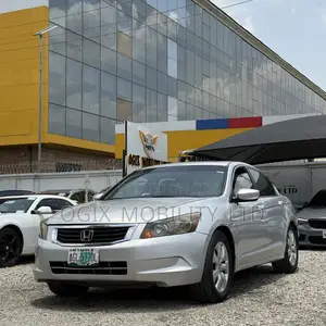 Honda Accord 2009 Silver