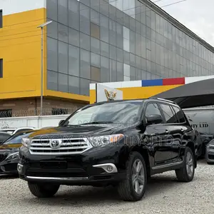 Toyota Highlander 2013 Black