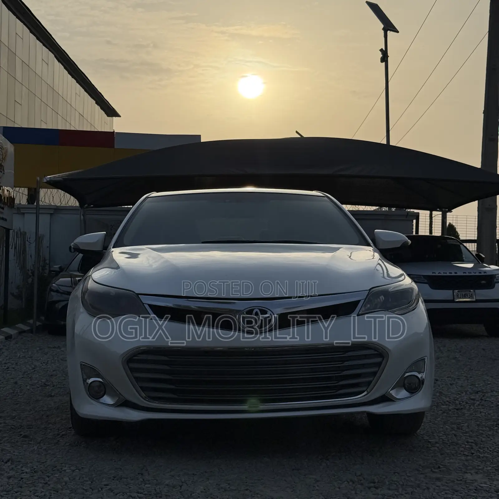 Toyota Avalon 2013 White