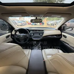 Toyota Avalon 2013 White