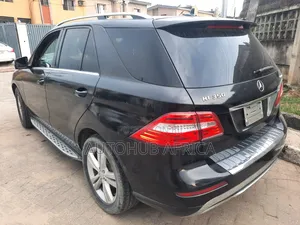Mercedes-Benz M Class 2011 Black