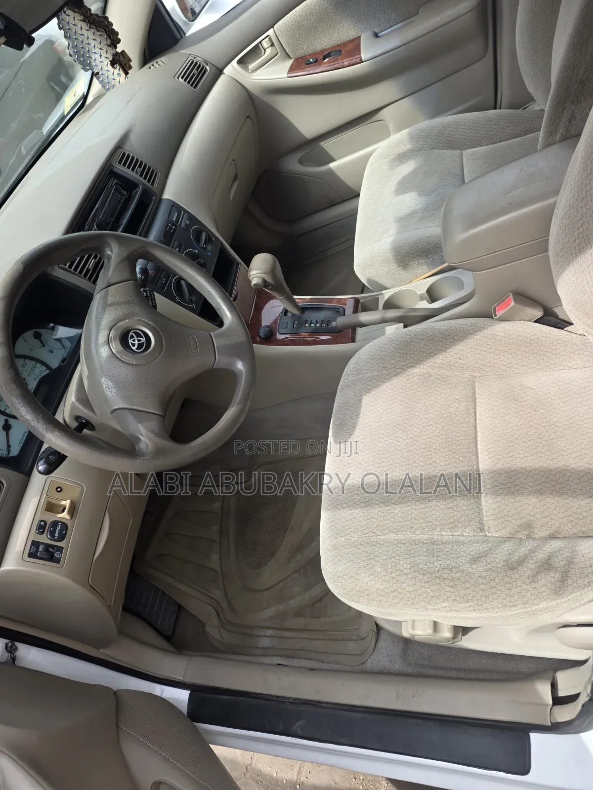 Toyota Corolla 2003 White