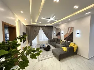 Furnished 3bdrm Apartment in Banana Island for rent