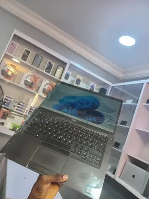 Laptop Dell Latitude 5400 8GB Intel Core i5 SSD 256GB
