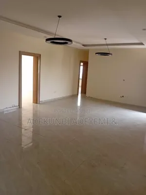 4bdrm Townhouse / Terrace in Mabushi for rent