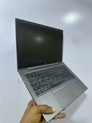 Laptop HP ZBook Firefly G8 16GB Intel Core i7 SSD 512GB