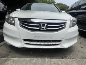 Honda Accord 2011 White