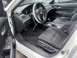 Honda Accord 2011 White